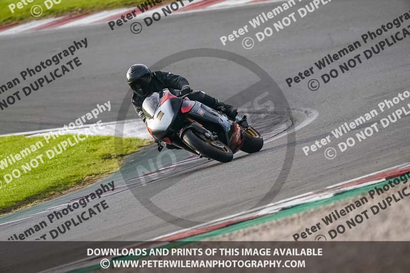 donington no limits trackday;donington park photographs;donington trackday photographs;no limits trackdays;peter wileman photography;trackday digital images;trackday photos